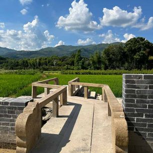 中山花岗岩仿古石材景区使用案例