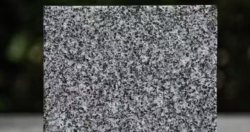 中山 芝麻黑火烧面