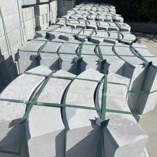 中山 芝麻灰弧形路沿石