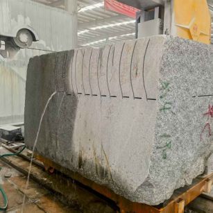中山 602，大花芙蓉白，绳锯加工弧形路沿石