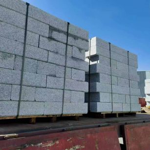 中山 路沿石装车出货