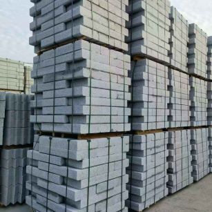 中山 路沿石（路侧石），颜色一致，尺寸标准