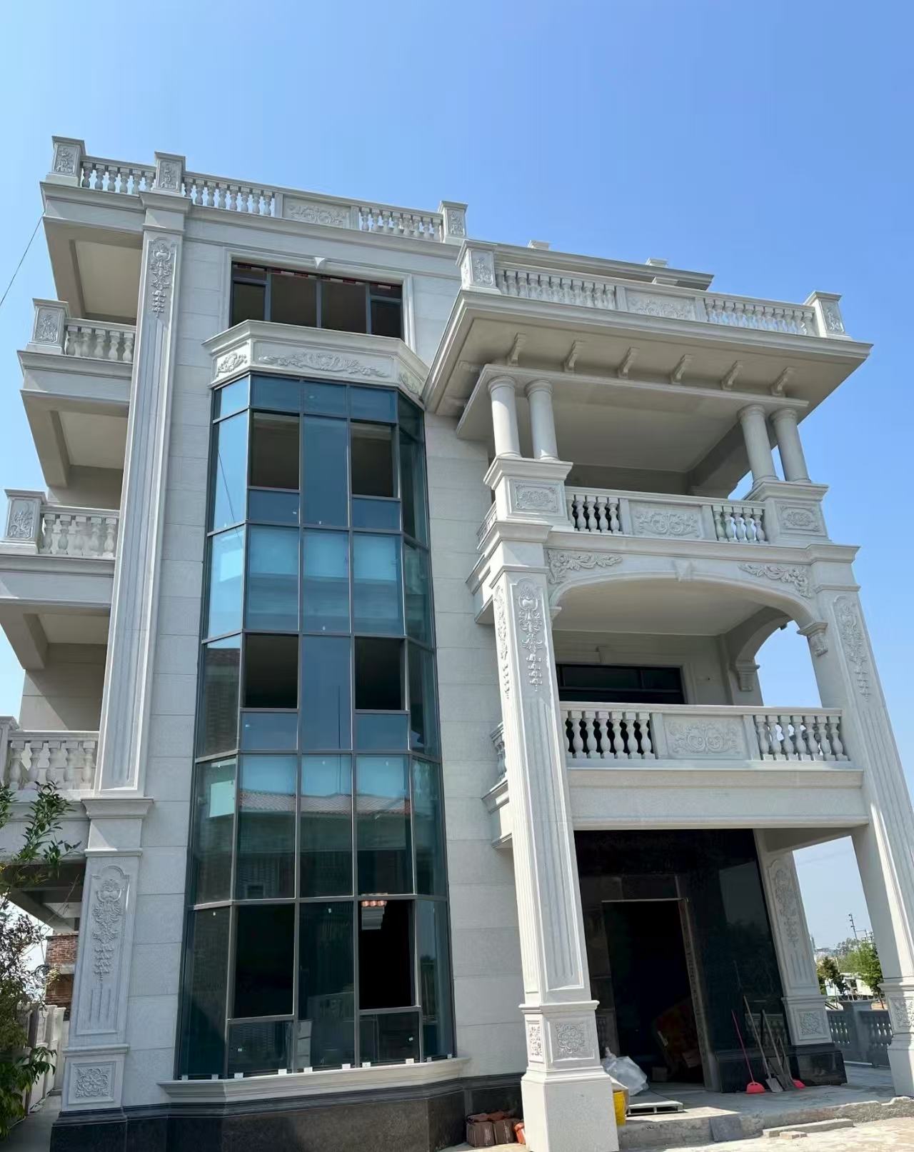 中山 芝麻白花岗岩别墅外墙干挂效果展示