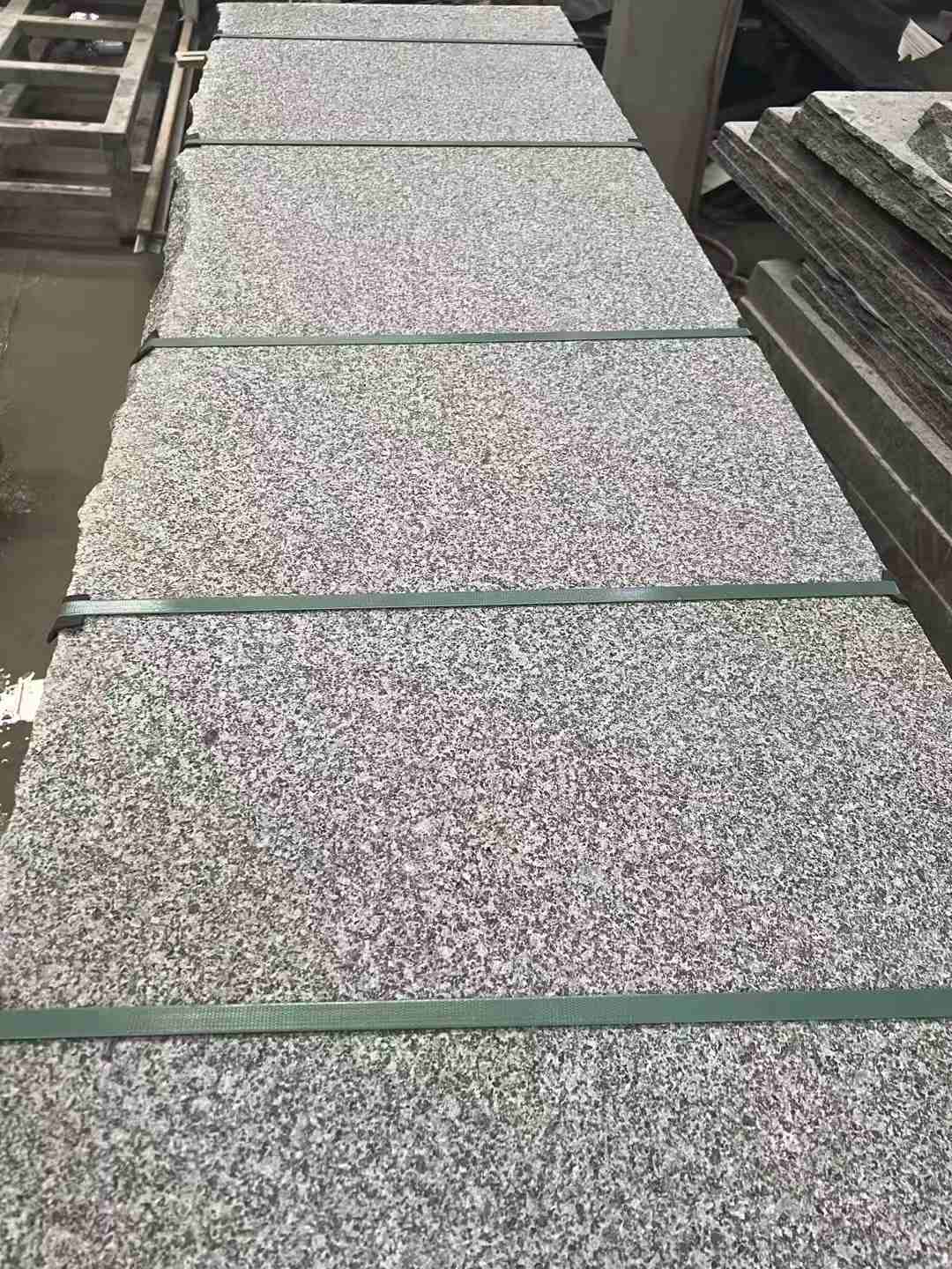 中山 芝麻黑火烧面