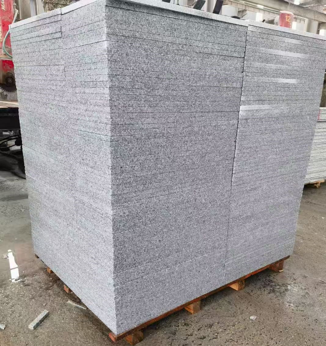 中山 火烧面地铺石，街道广场园林市政工程板，1.8~5.0厚均有现货