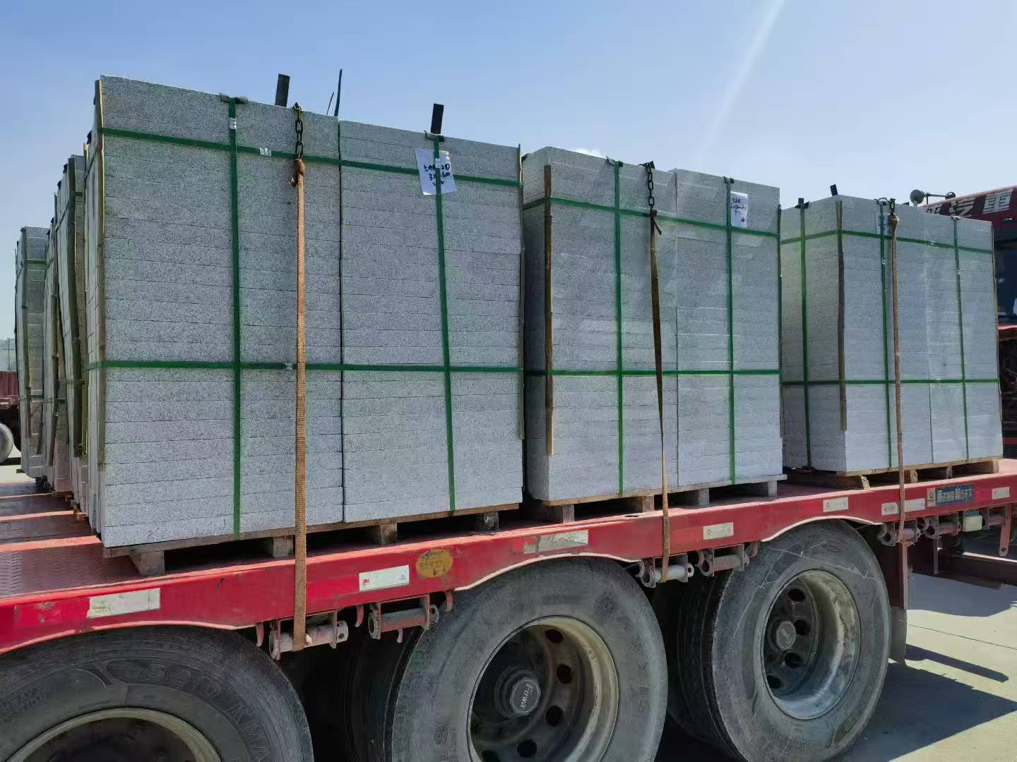 中山 芝麻白花岗岩地铺石