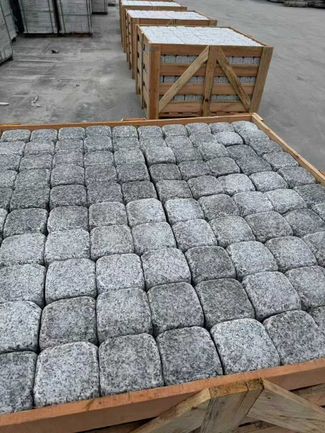 中山 园林景观滚石