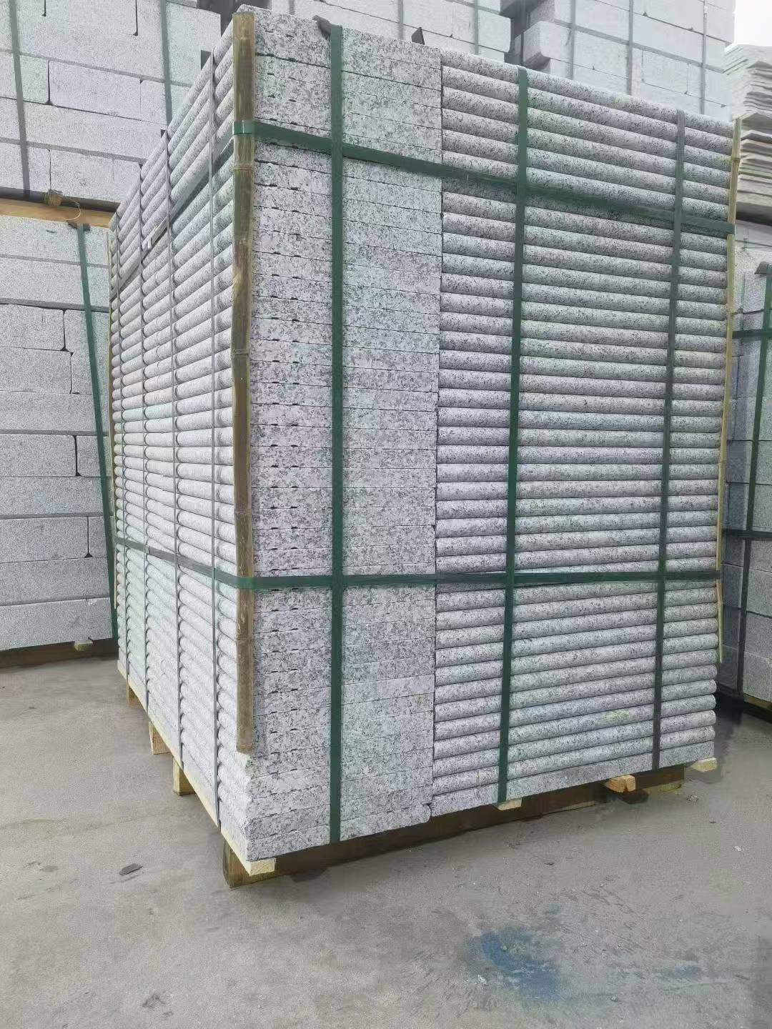 中山 芙蓉白3公分厚磨圆边、拉槽，楼梯踏步