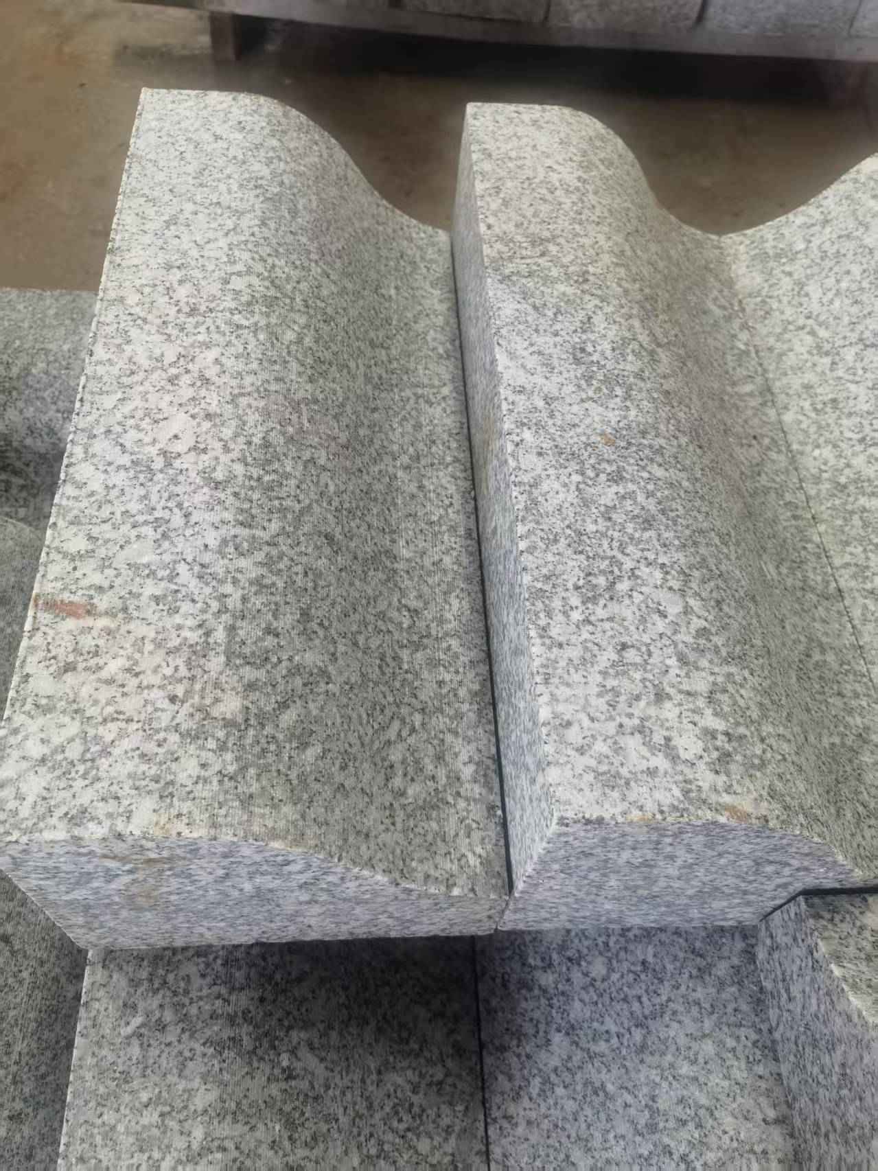 中山芙蓉白S型拉丝面路沿石